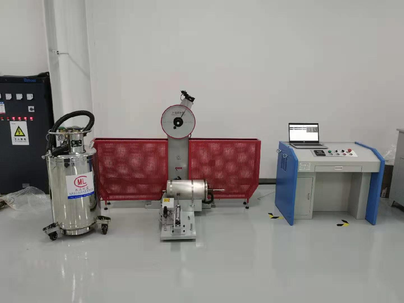 JBDW-300BC微機(jī)控制超低溫自動(dòng)沖擊試驗(yàn)機(jī)